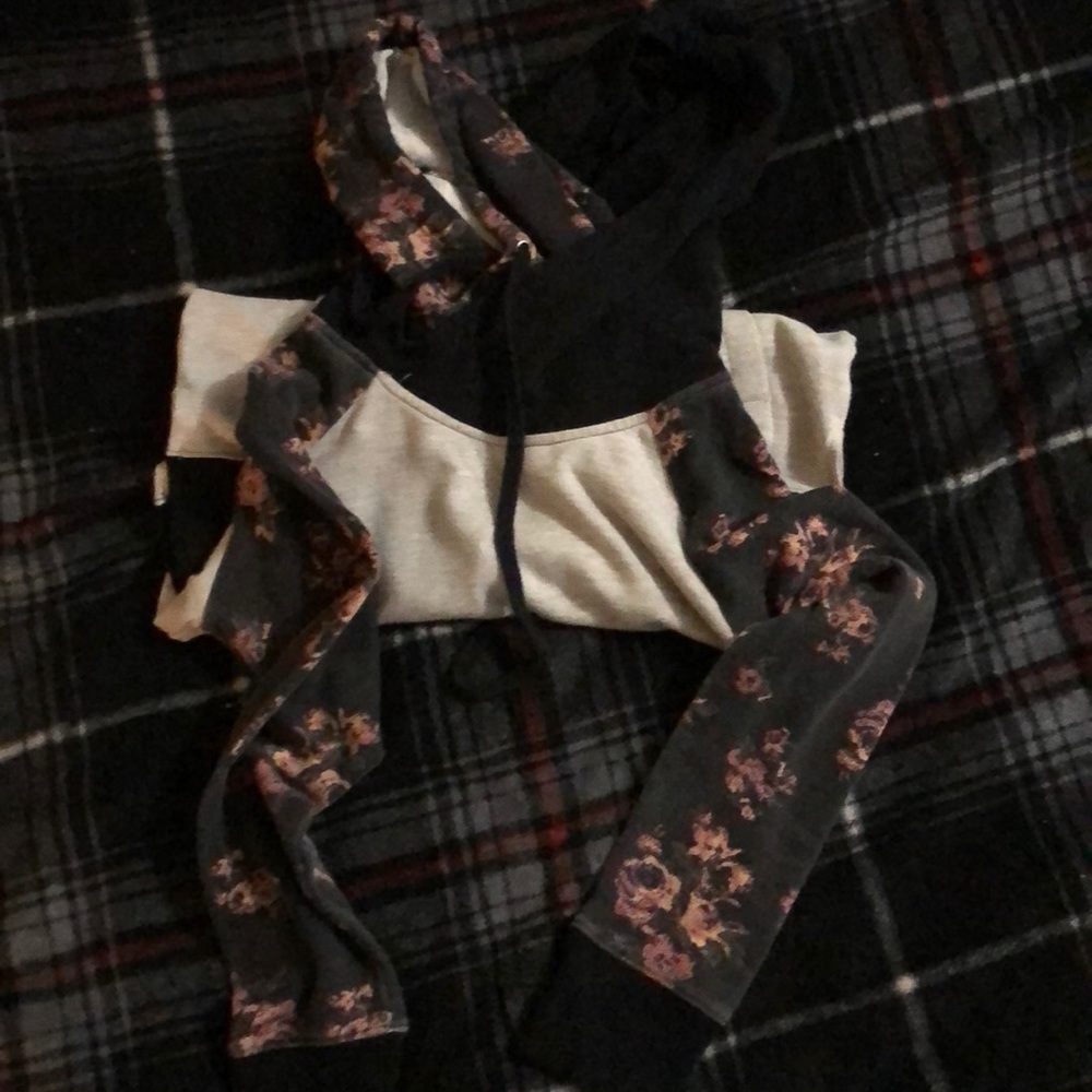 Hoodie - Picture 4 of 4